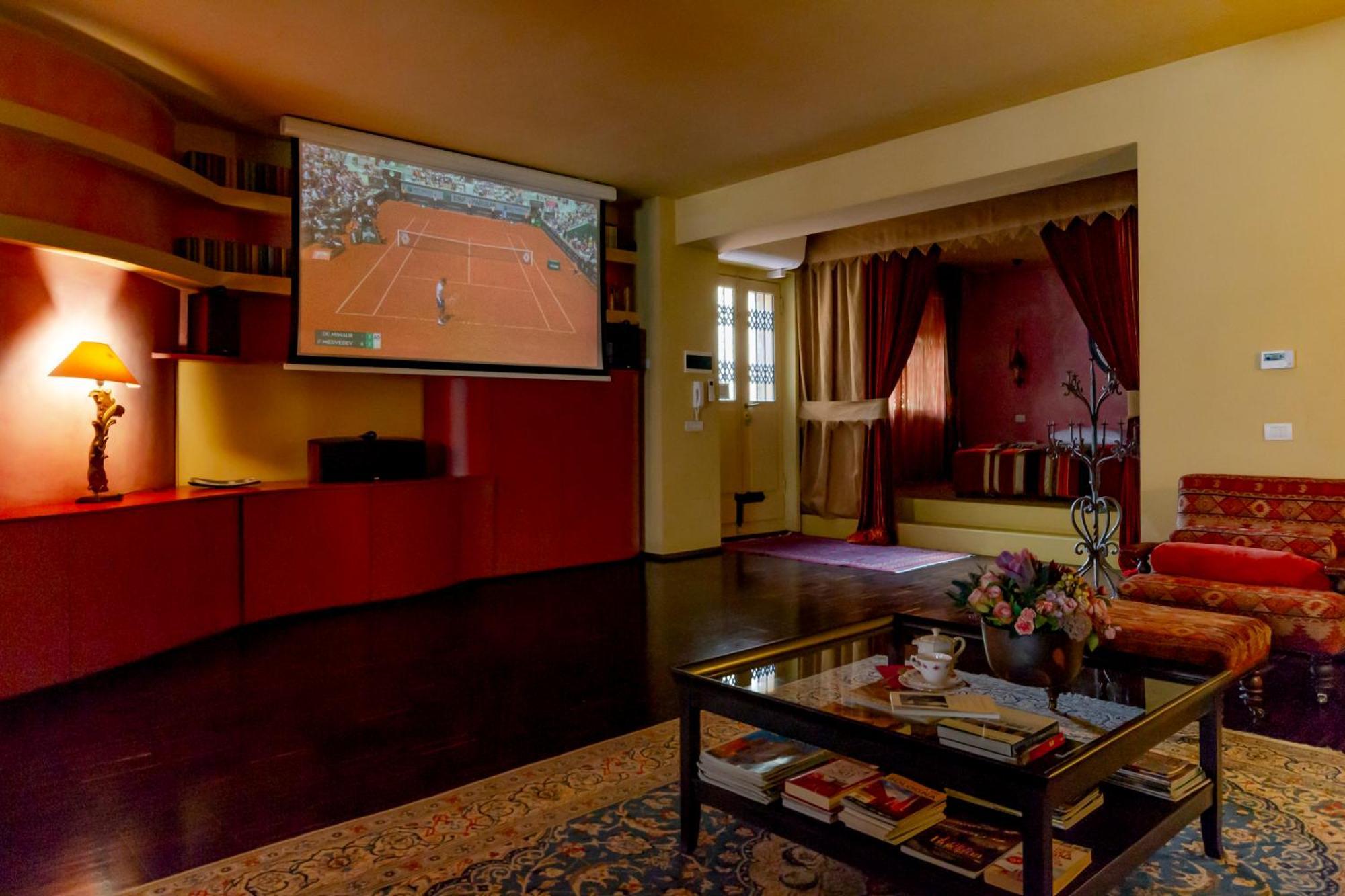 Bohemian Suite Spacious And Central Loft Bolonya Dış mekan fotoğraf